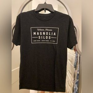 Magnolia tshirt